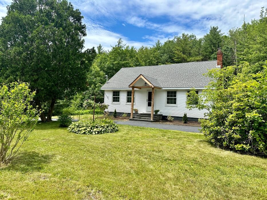 Images Red Dog Realty NY