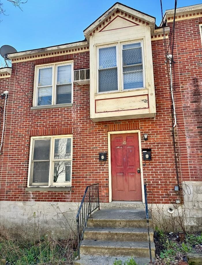 Images Red Dog Realty NY
