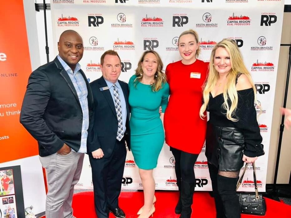 Images Red Dog Realty NY