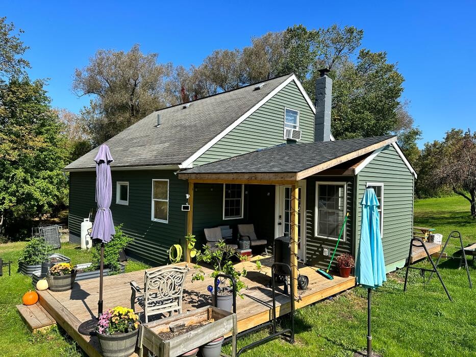 Images Red Dog Realty NY