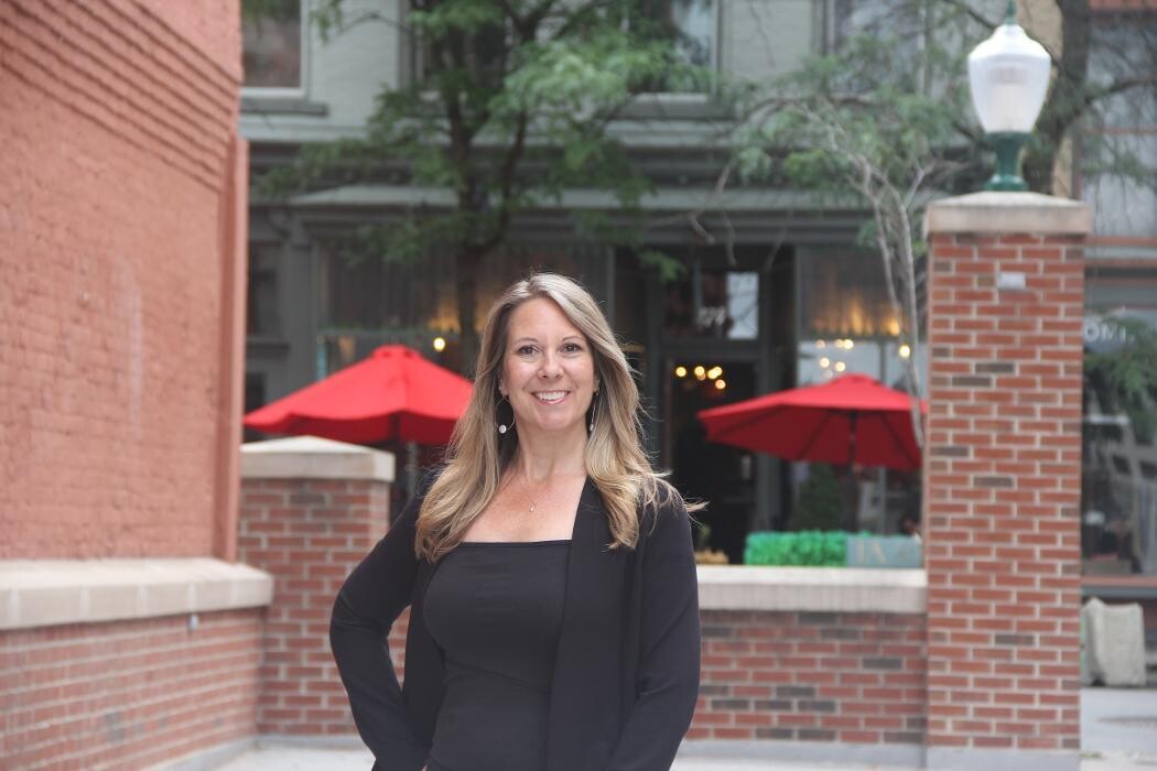 Images Red Dog Realty NY