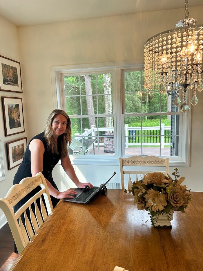 Images Red Dog Realty NY