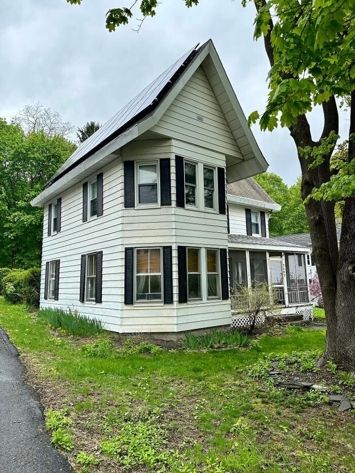 Images Red Dog Realty NY