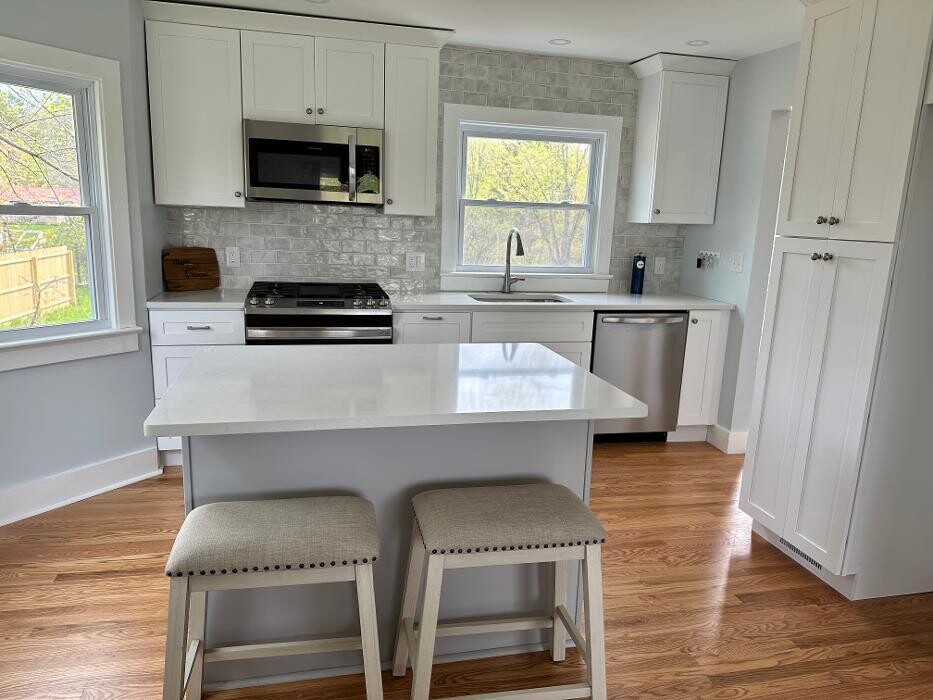 Images Red Dog Realty NY