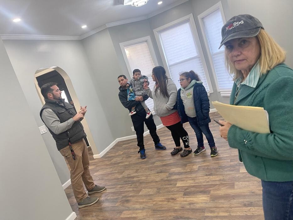 Images Red Dog Realty NY