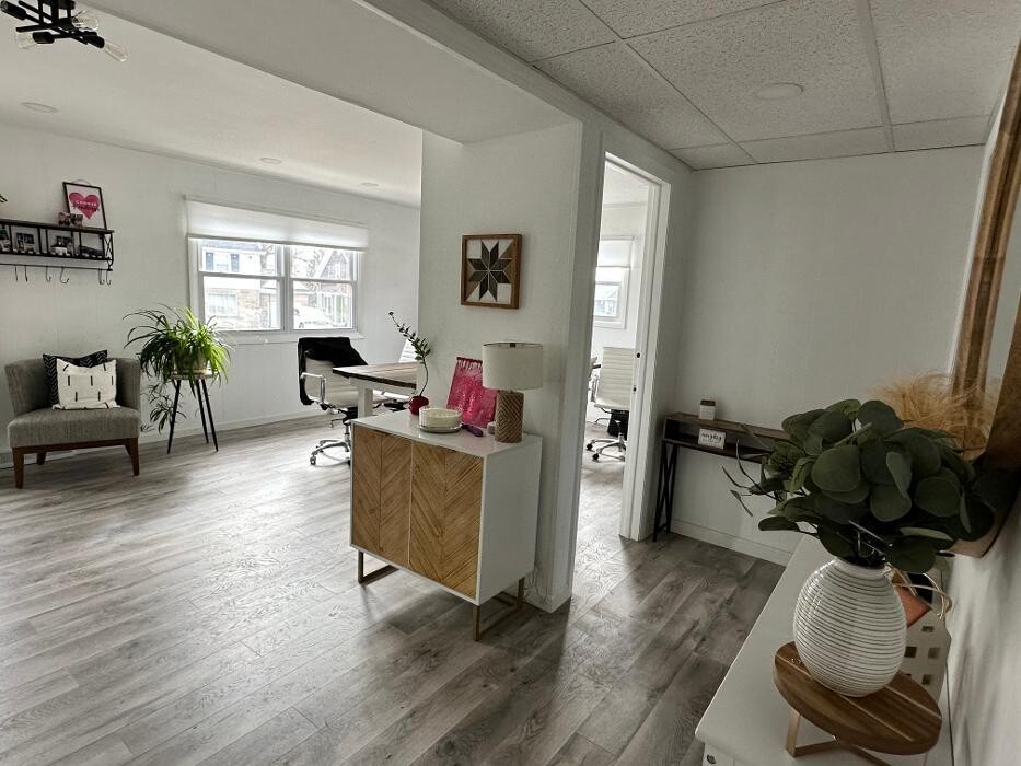 Images Red Dog Realty NY