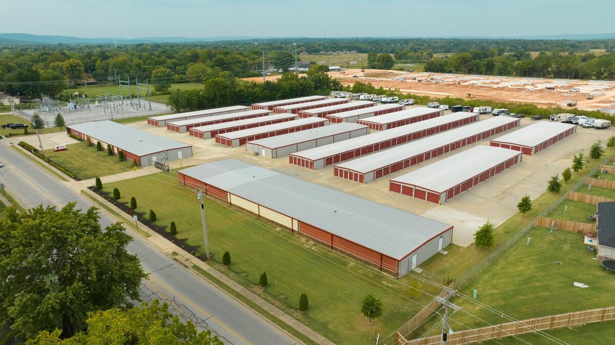 Images Superior Storage - Farmington