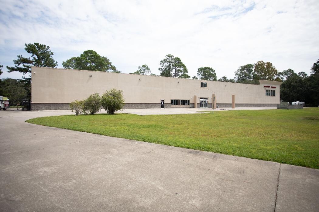 Images Superior Storage - Brunswick