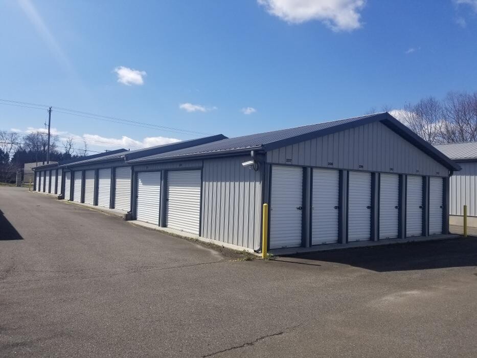 Images Superior Storage - Dobson