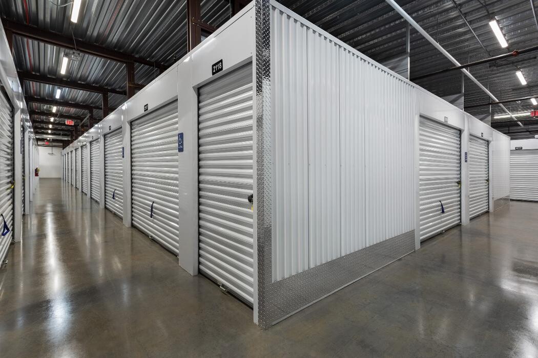 Images Superior Storage - Holly Springs