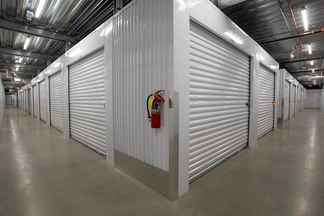 Images Superior Storage - Canton