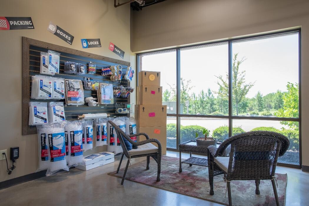 Images Superior Storage - Canton