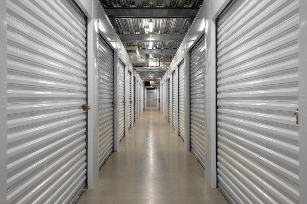 Images Superior Storage - Canton