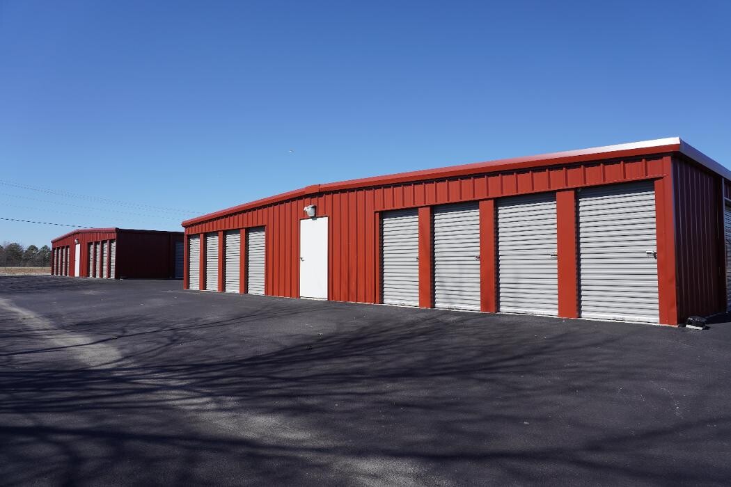 Images Superior Storage - Robinson Ave