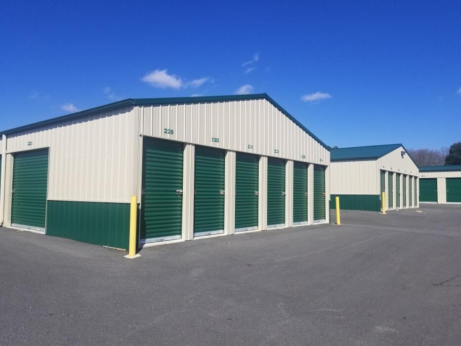 Images Superior Storage - King