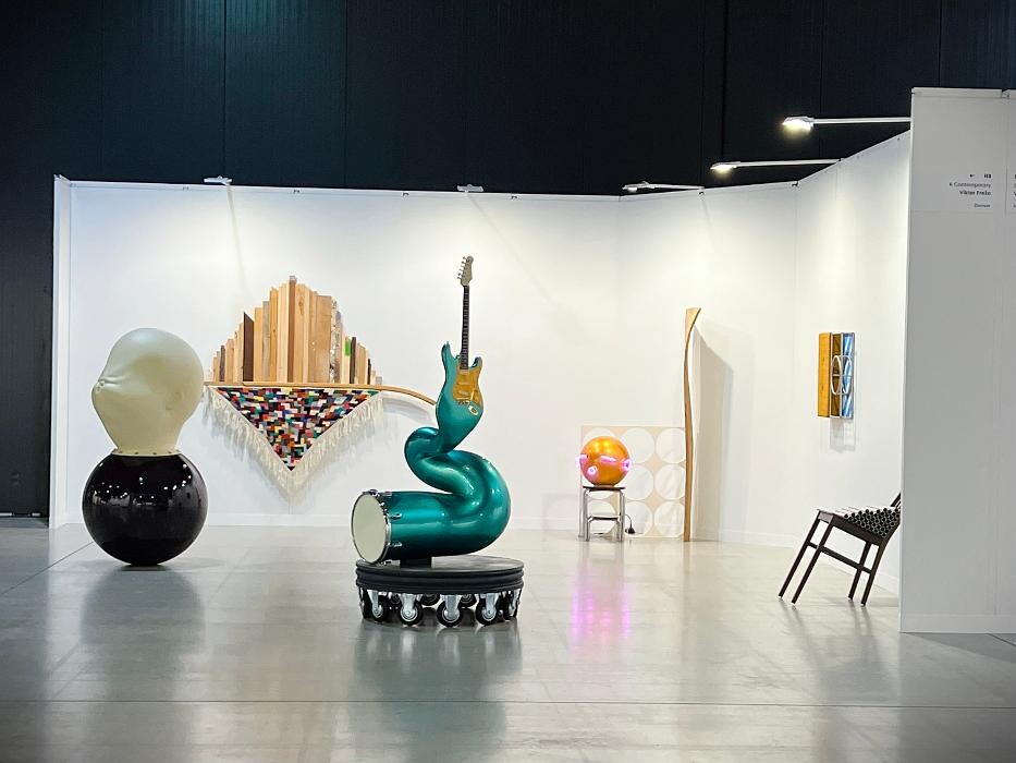 Images K Contemporary