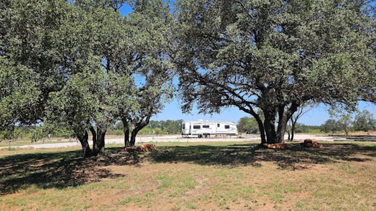 Images Park Road RV and Storage