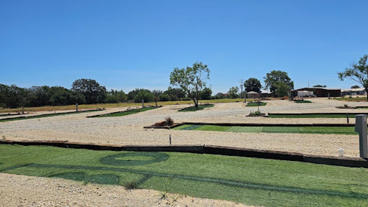 Images Park Road RV and Storage