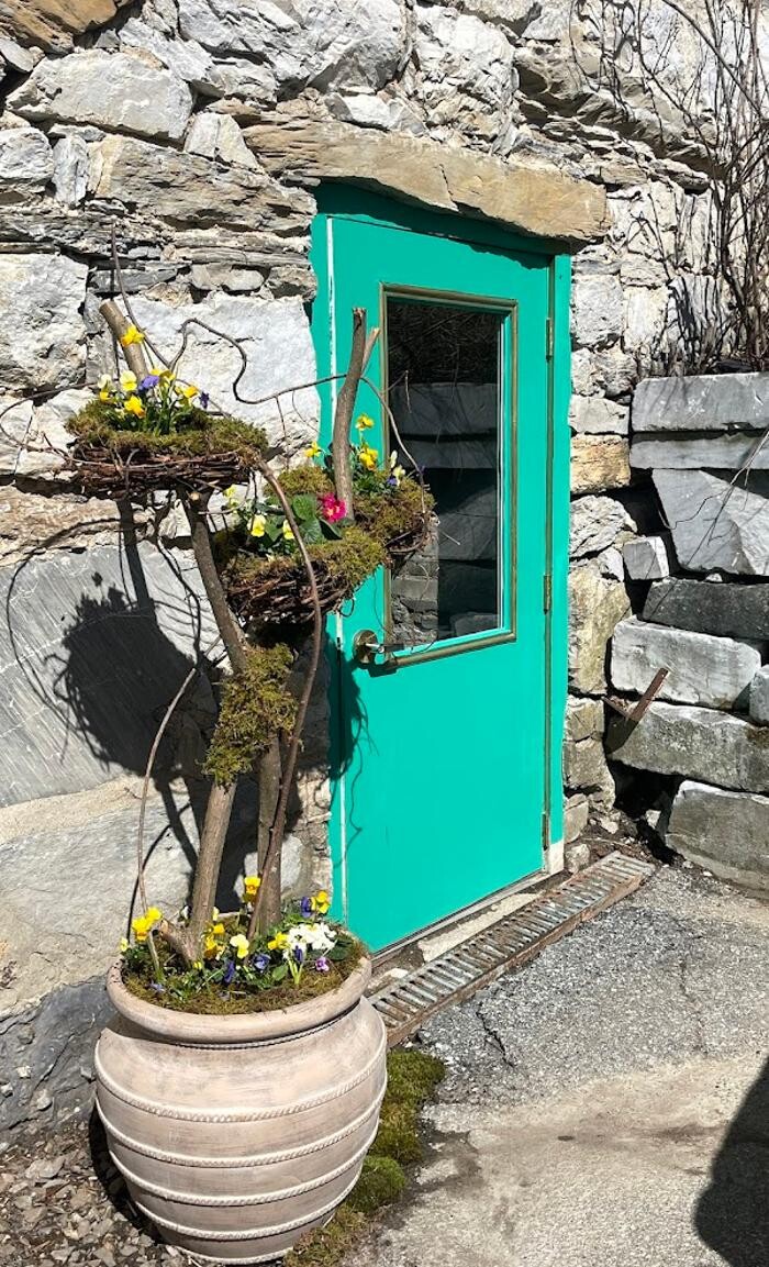 Images Toad Hall Flowers