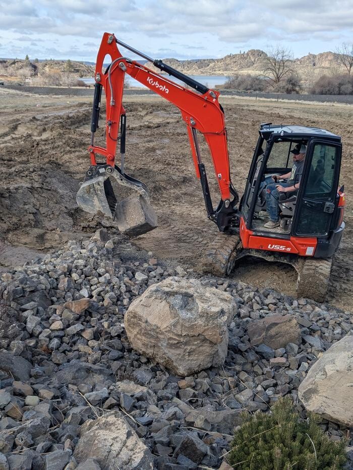 Images Litras Landworks LLC