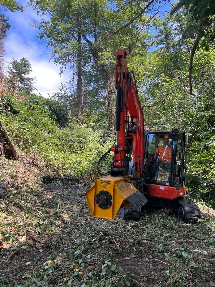 Images Litras Landworks LLC