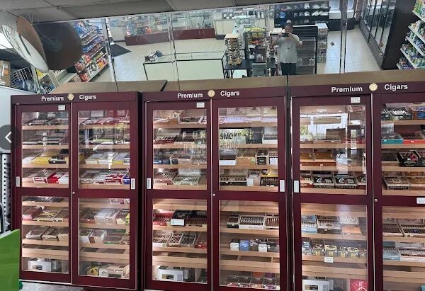 Images NICK'S QUICK STOP