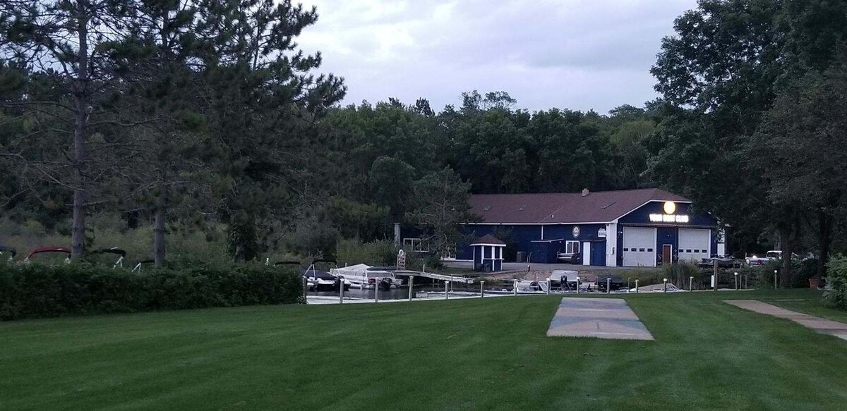 Images Your Boat Club Gull Lake