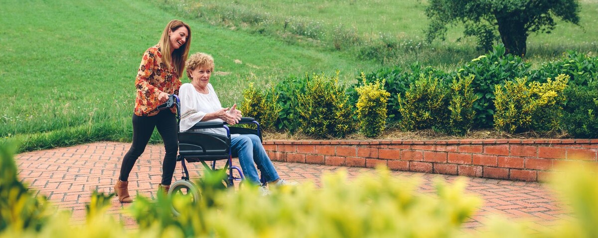 Images Assisting Hands Home Care - Fort Worth & Surrounding Areas