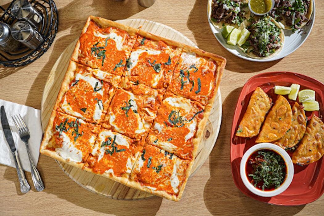 Images Nona's Pizzeria