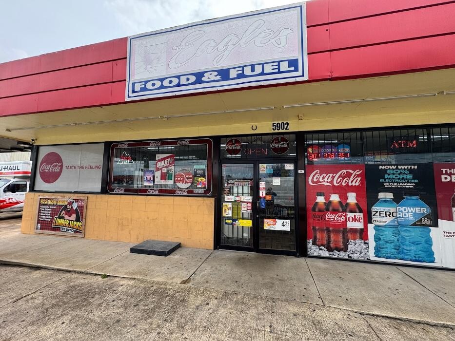 Images CoinFlip Bitcoin ATM - Eagles Food & Fuel (Chattanooga)