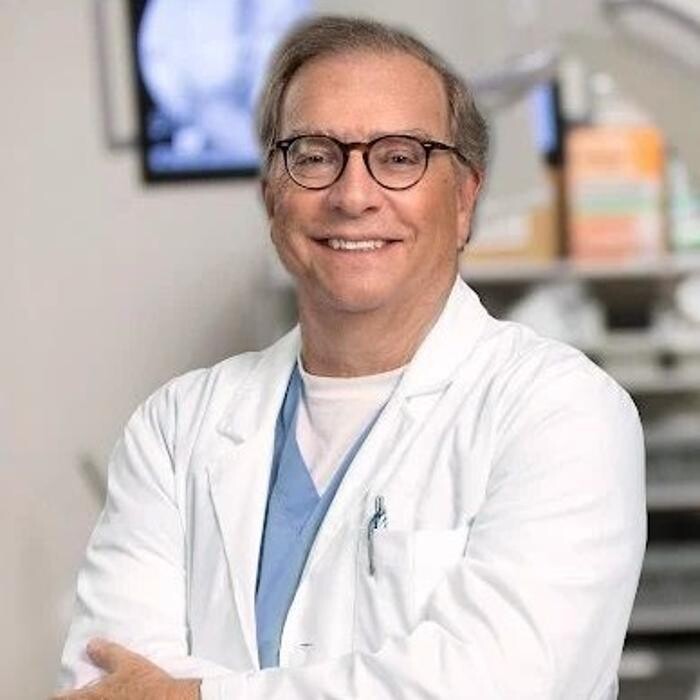 Dr. Moacir Schnapp, MD Logo