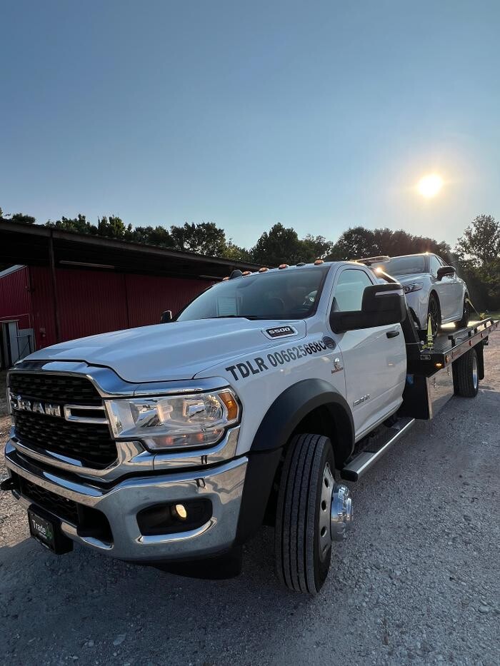 Images HT Towing and Transport
