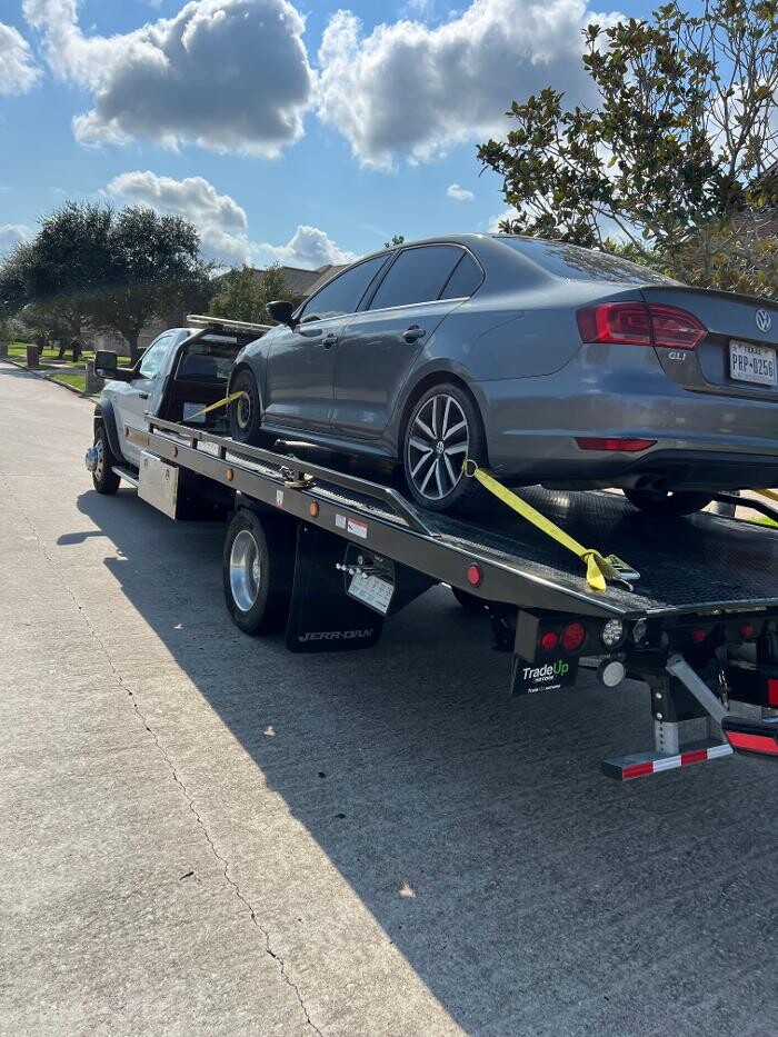 Images HT Towing and Transport