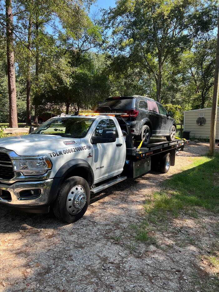 Images HT Towing and Transport