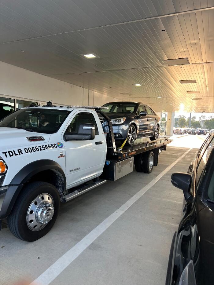 Images HT Towing and Transport