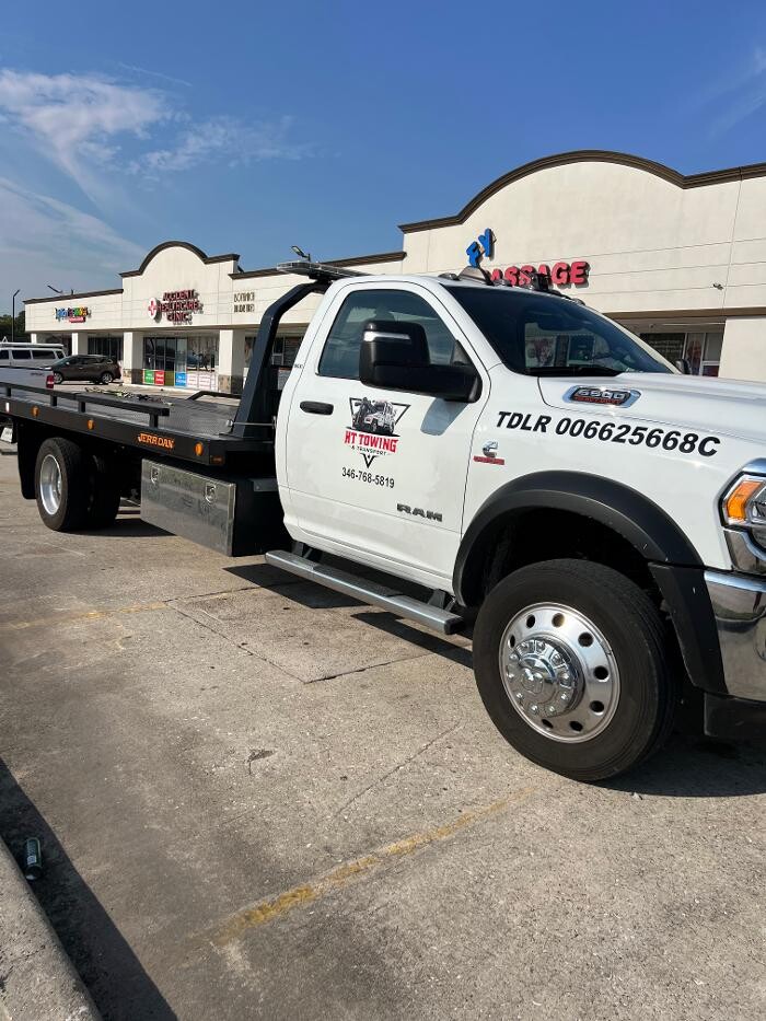 Images HT Towing and Transport