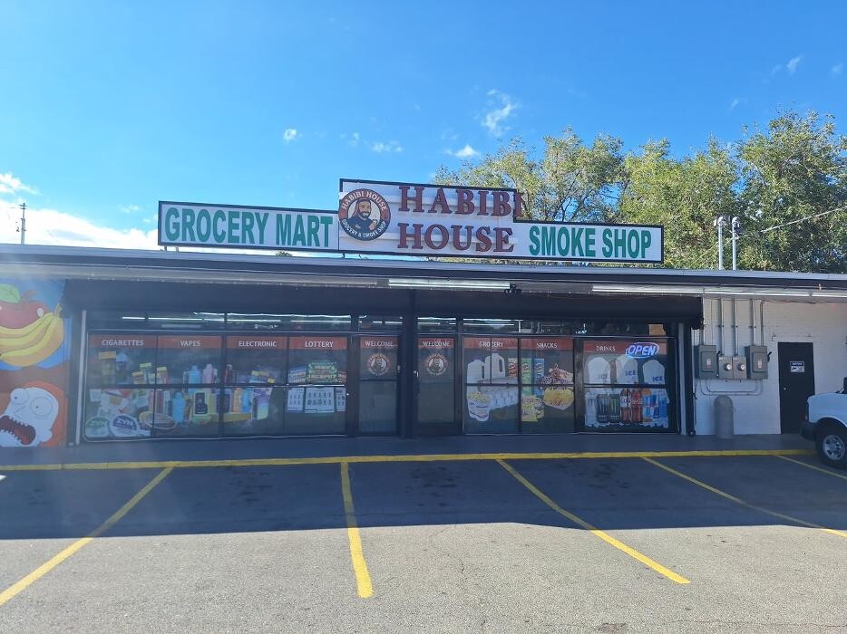 Images CoinFlip Bitcoin ATM - Habibi House Grocery & Smoke Shop (Albuquerque)
