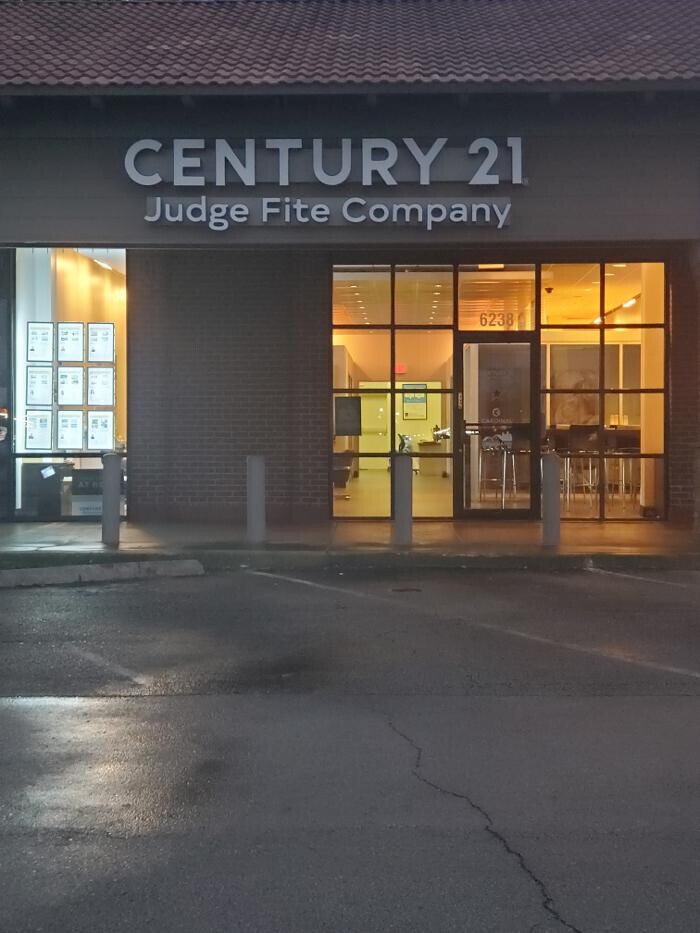 Images CENTURY 21 Judge Fite Company