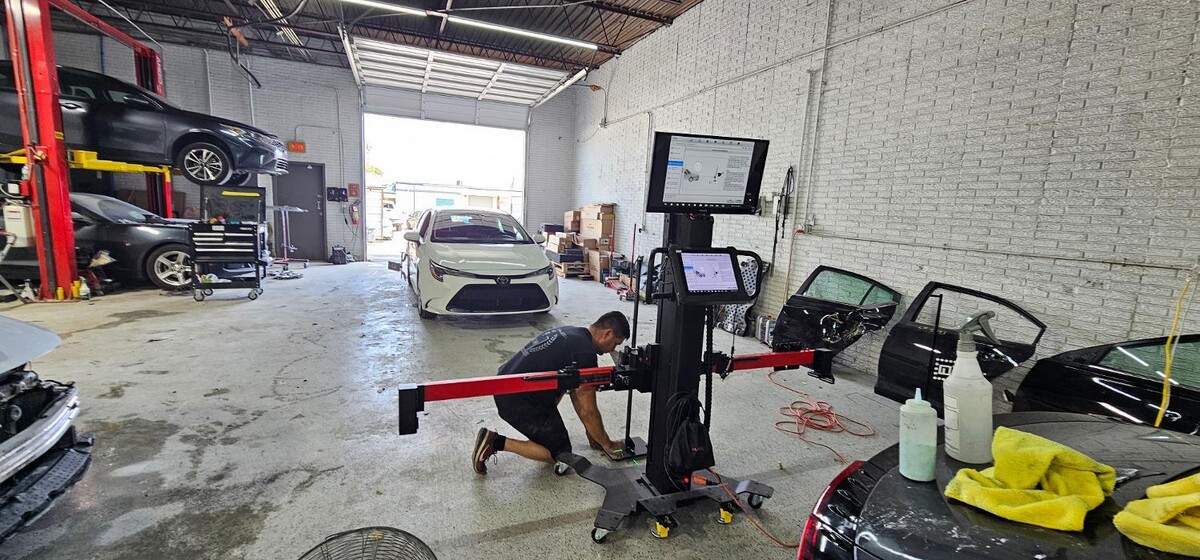 Images Iskom Collision Center