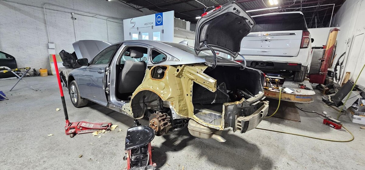 Images Iskom Collision Center