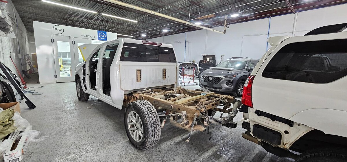Images Iskom Collision Center