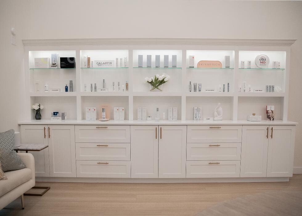 Images Pūr Skin Clinic