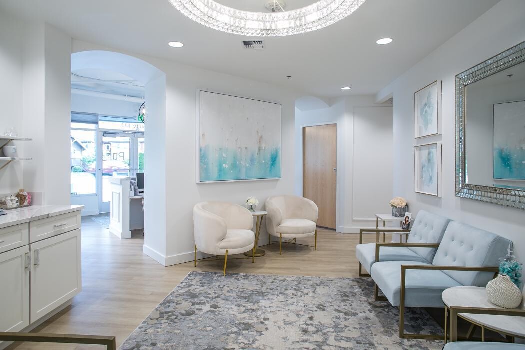 Images Pūr Skin Clinic