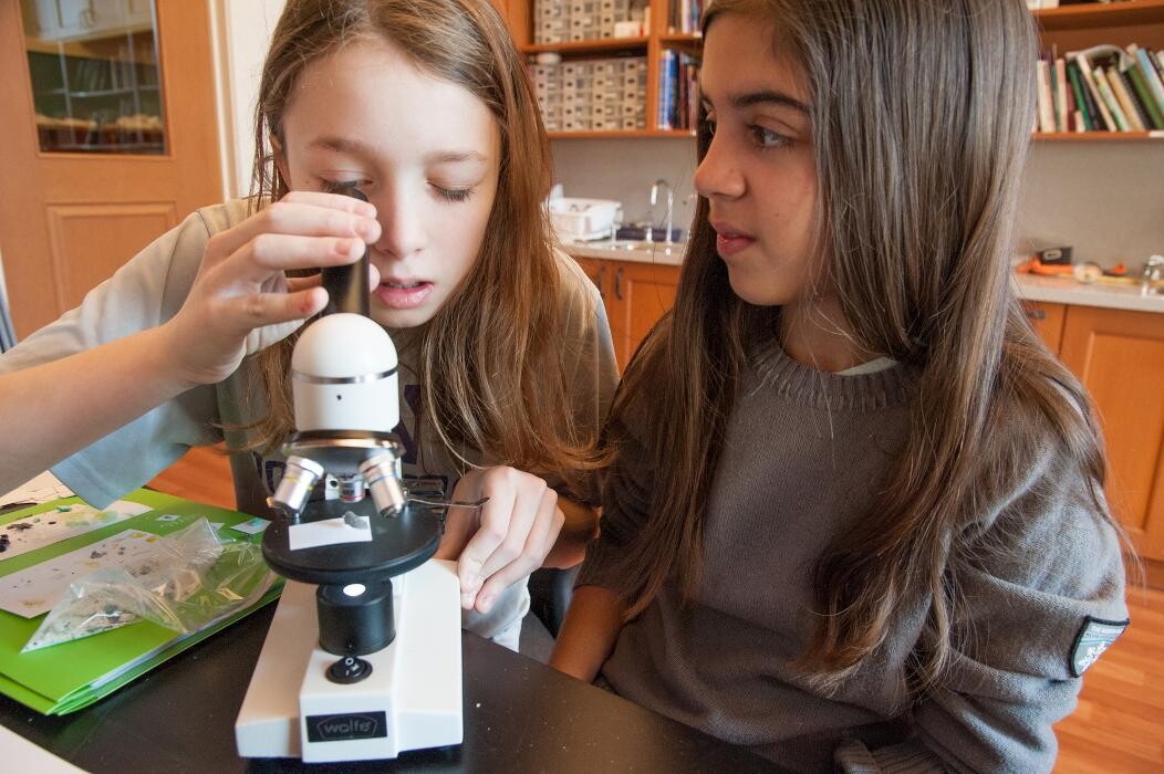 Images Chiaravalle Montessori