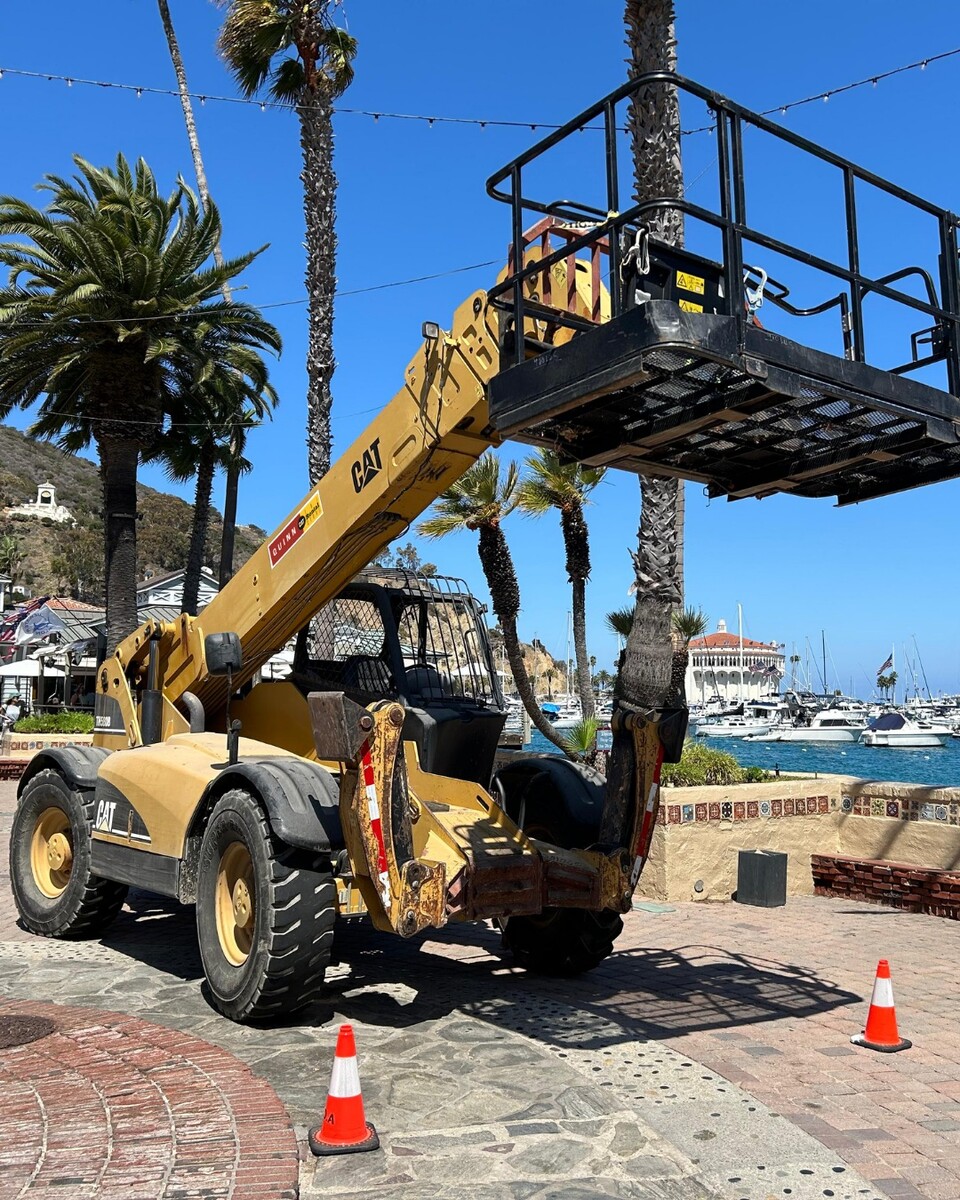 Images Quinn Company - Rental Equipment Carson