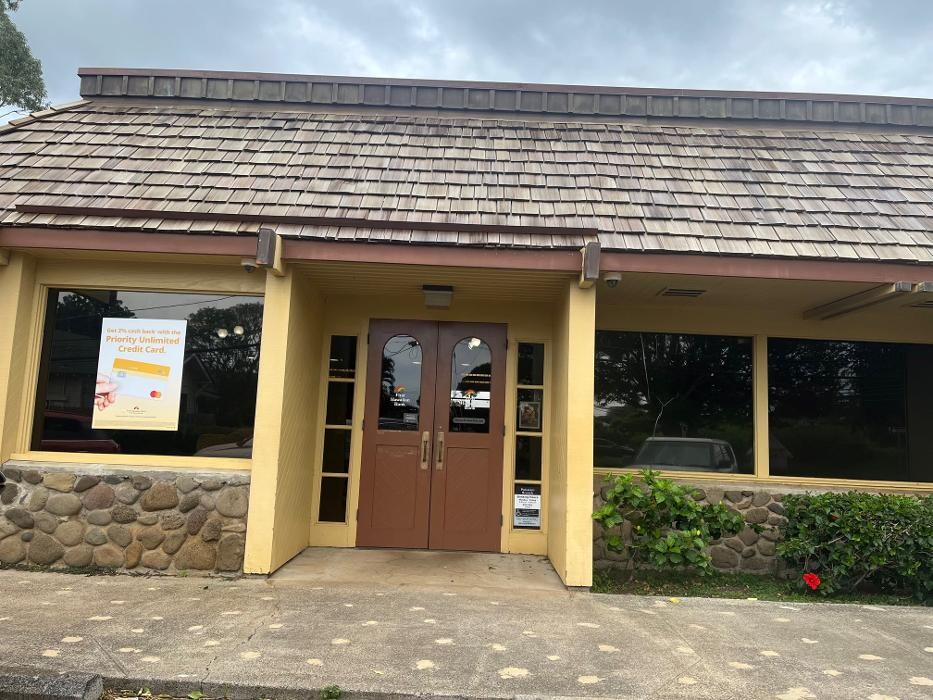 Images First Hawaiian Bank Pukalani Branch