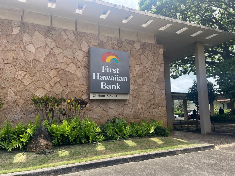 Images First Hawaiian Bank Lihue Branch