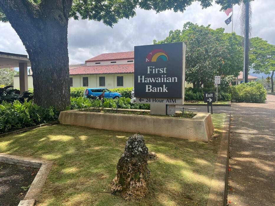 Images First Hawaiian Bank Lihue Branch