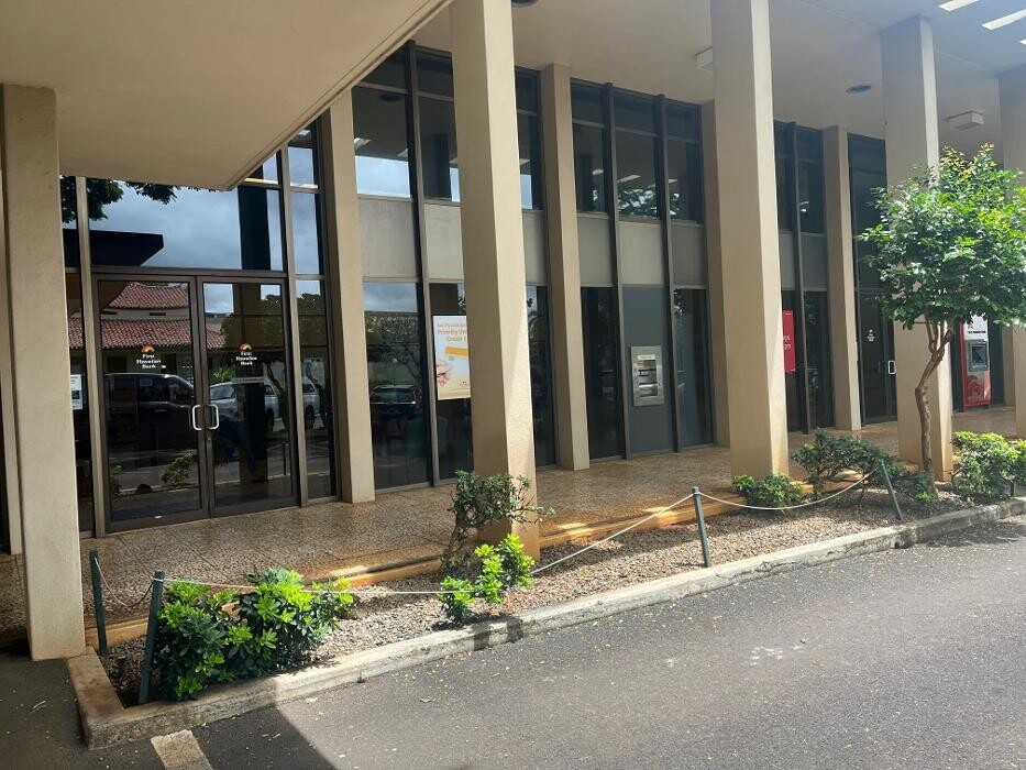 Images First Hawaiian Bank Lihue Branch
