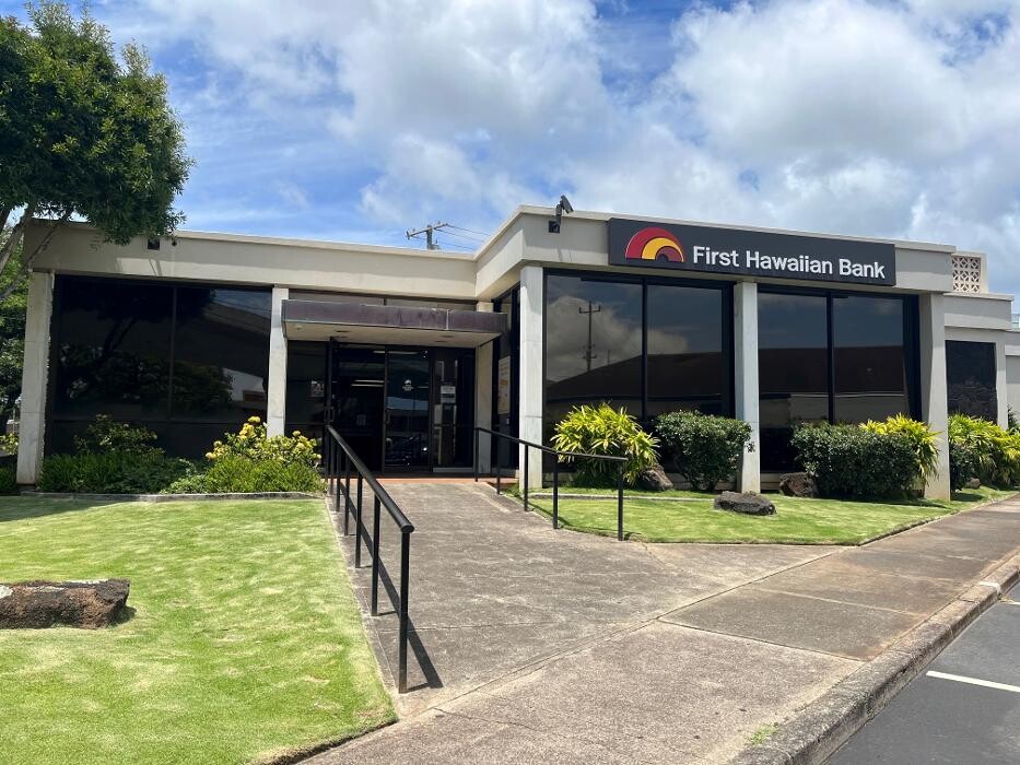 Images First Hawaiian Bank Pearl City Branch